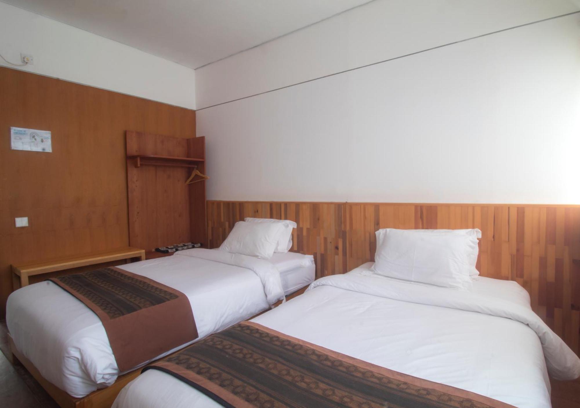 Natuna Dive Resort Ranai Exterior photo