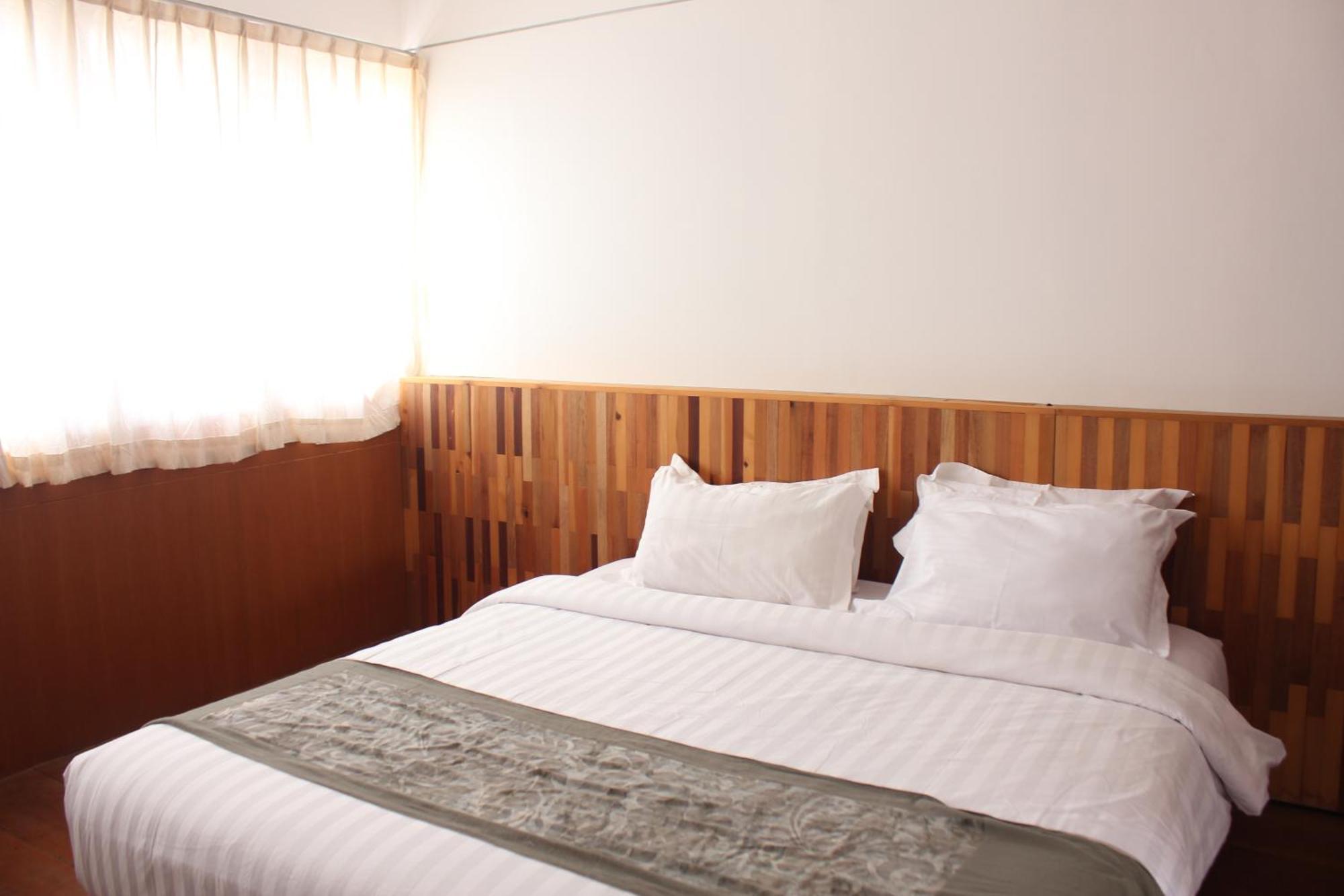 Natuna Dive Resort Ranai Exterior photo